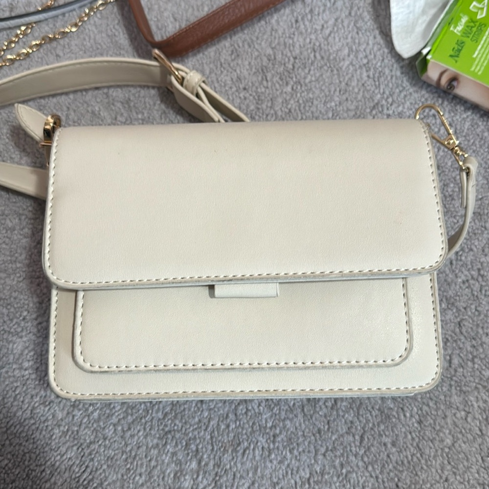 Crossbody bag